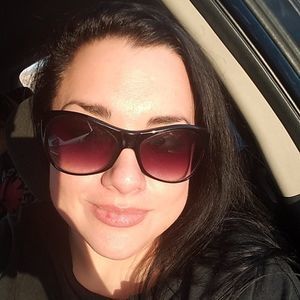 Meet your Posher, Kristen